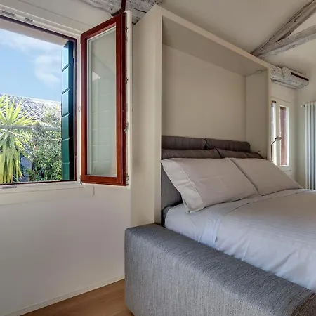 Skyline View M0270428215 Daire *