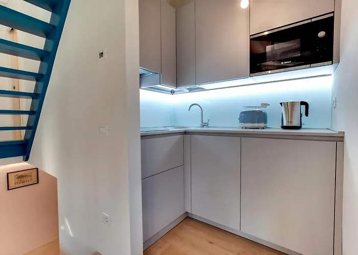 Skyline View M0270428215 Apartamento